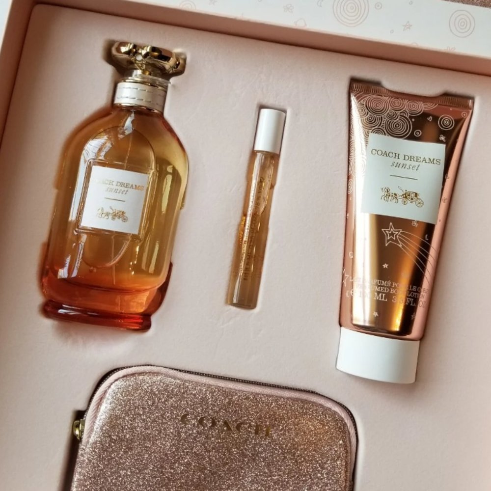 4-Pc. Dreams Sunset Eau de Parfum Gift Set